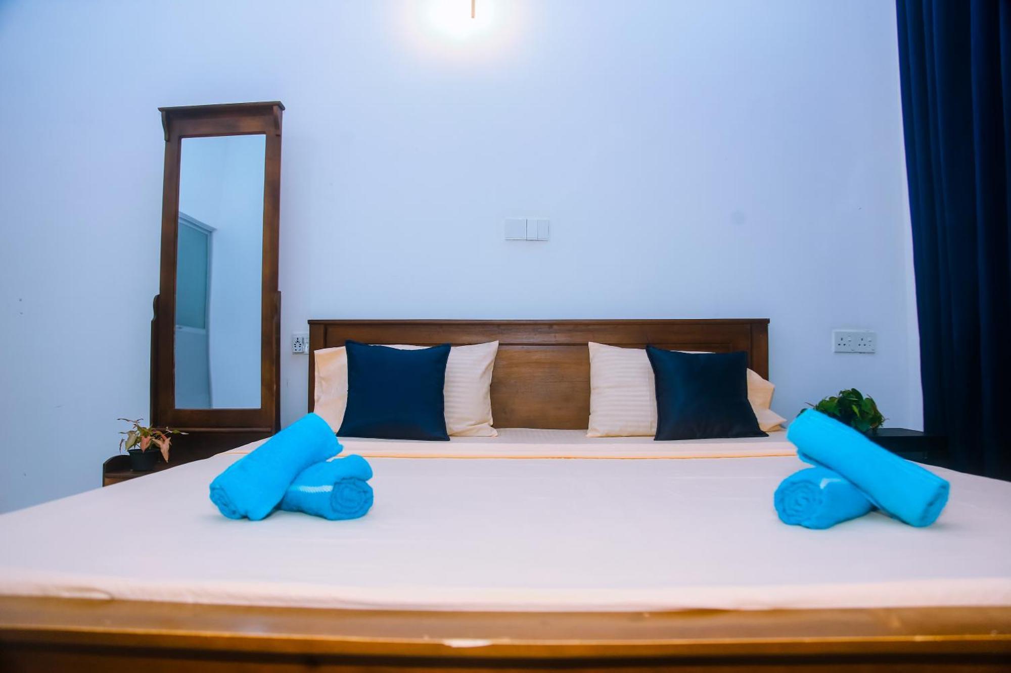 Готель Mirissa Turtle Point Guest Екстер'єр фото