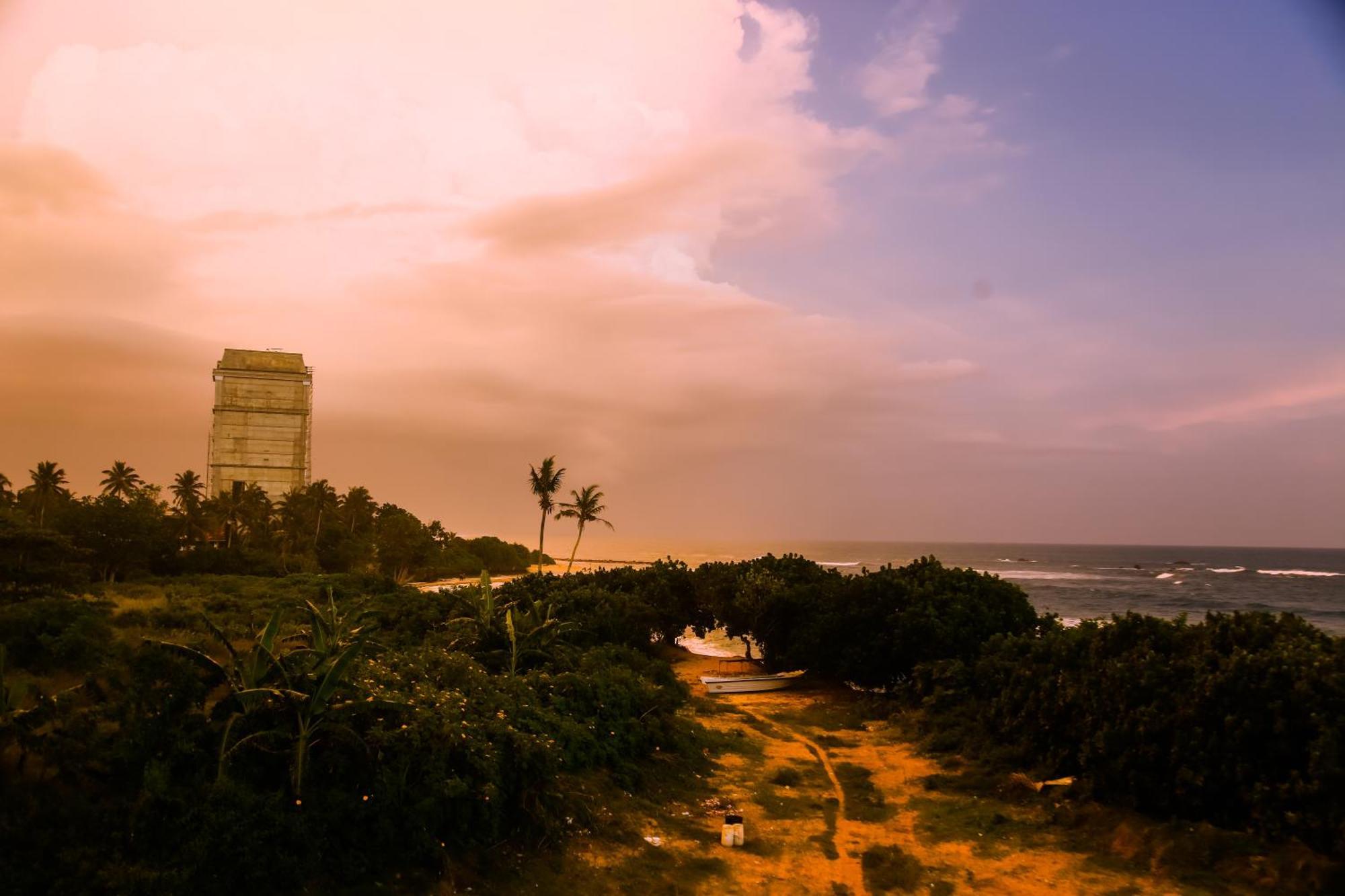 Готель Mirissa Turtle Point Guest Екстер'єр фото